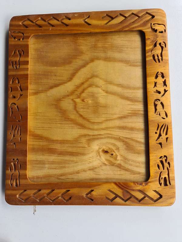 Wooden Photo Frame (b)
