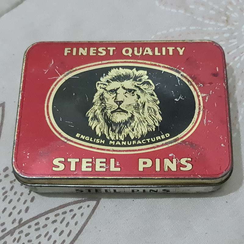 Finest Quality Steel Pins, English Manufactured tin