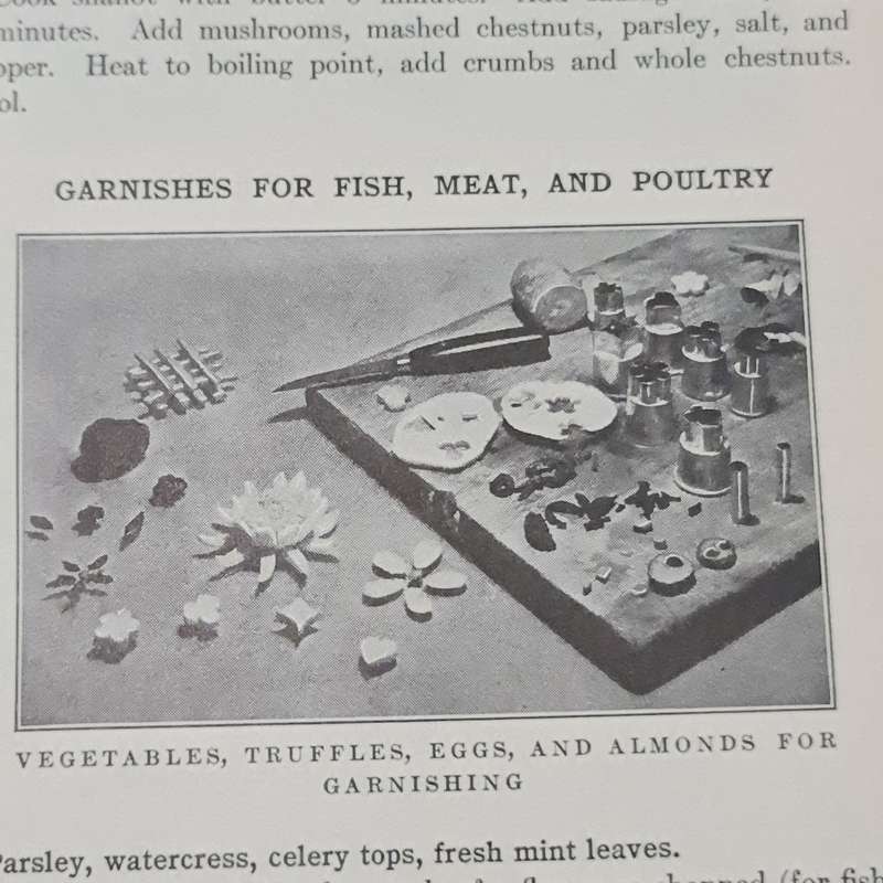 The Boston Cooking-School Cook Book by Fannie Merritt Farmer book (1934)
