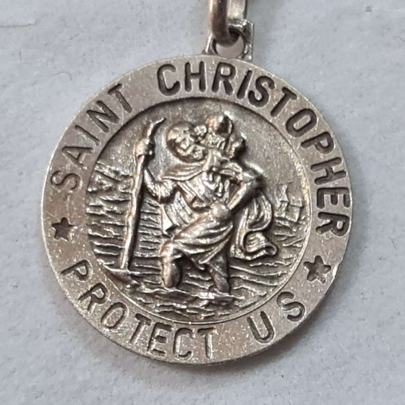 925 Silver Saint Christopher pendant and chain