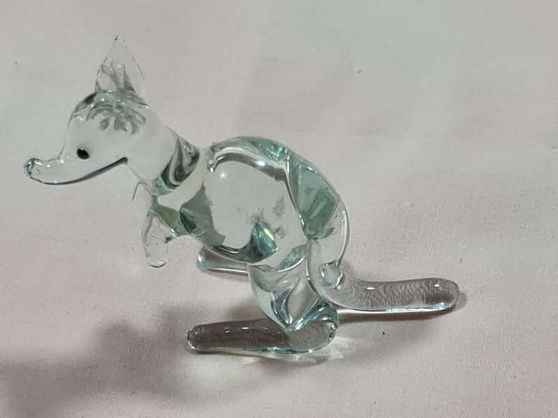 Art Glass Kangaroo