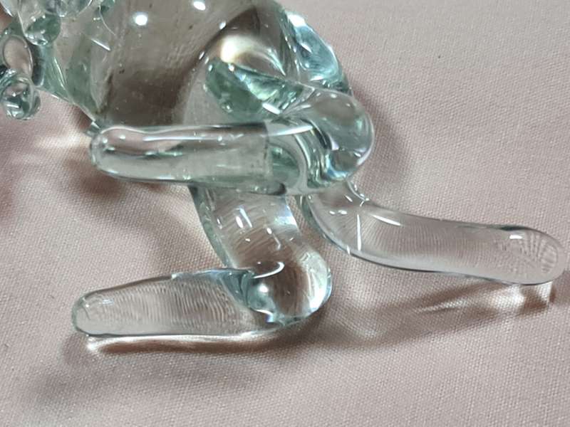 Art Glass Kangaroo