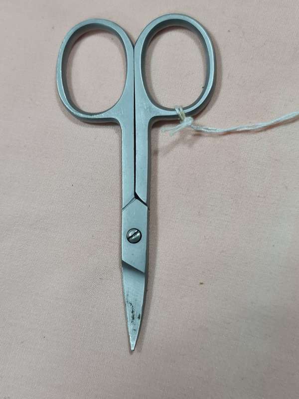 Stainless steel Curved scissors