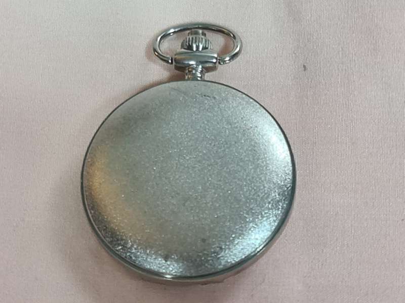 Pocket Watch: Quartz-