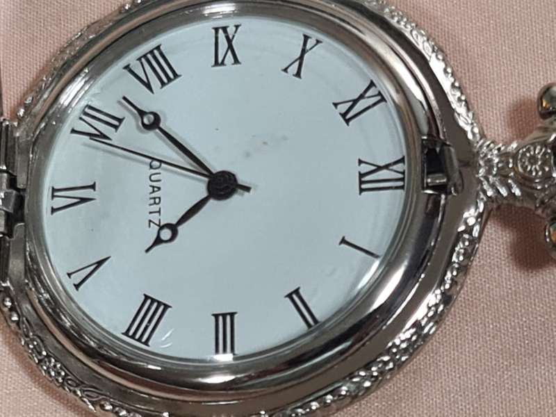Pocket Watch: Quartz