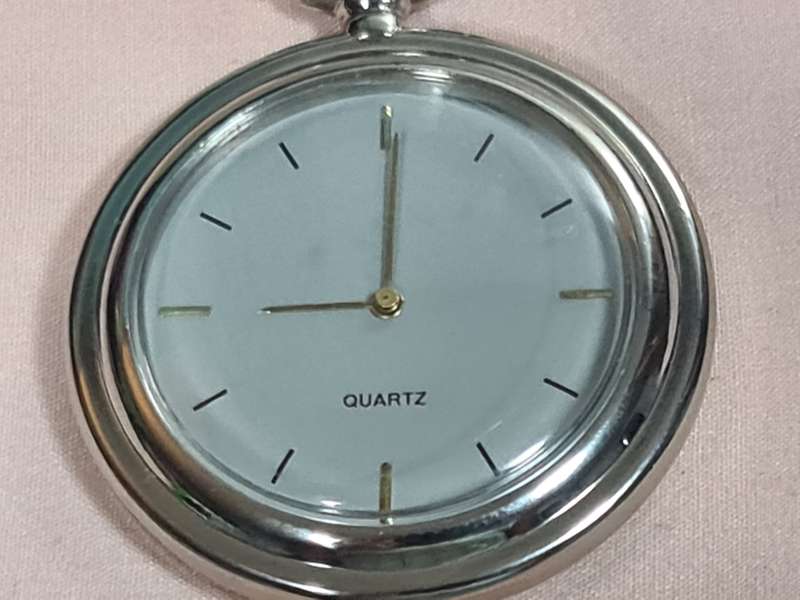 Pocket Watch: Quartz