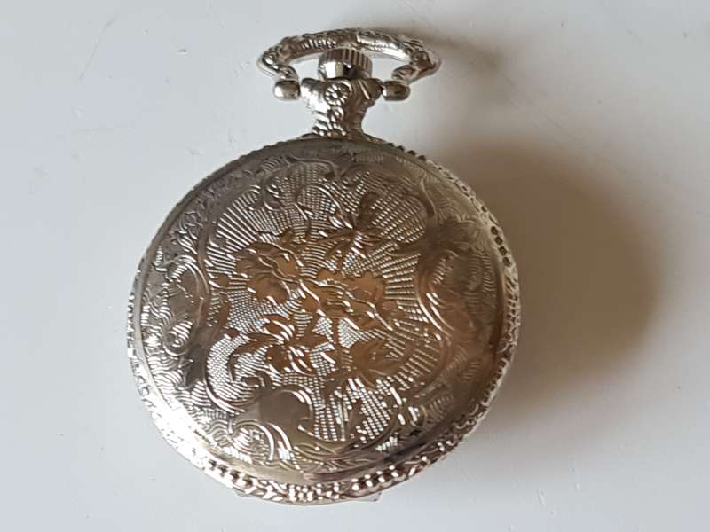 Pocket Watch: Quartz