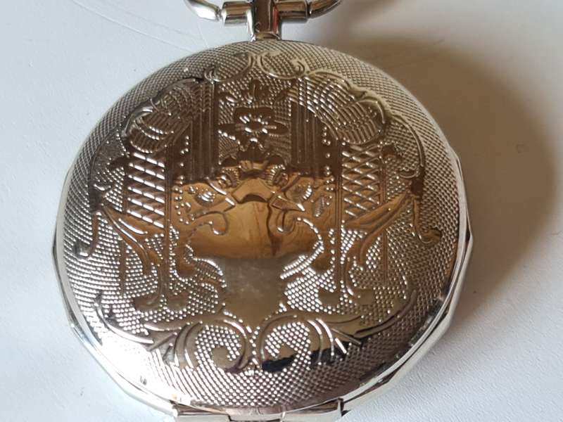 Pocket Watch: Quartz
