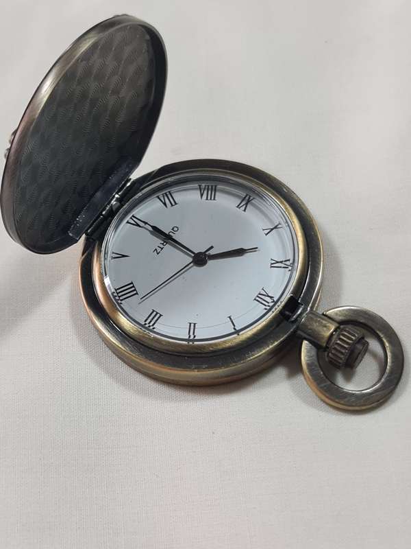 Pocket Watch: Quartz