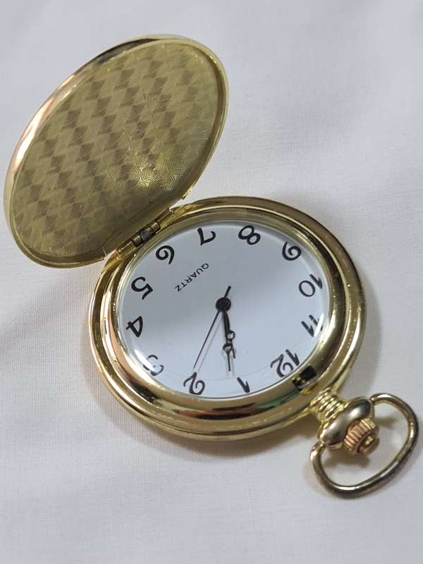 Pocket Watch: Quartz