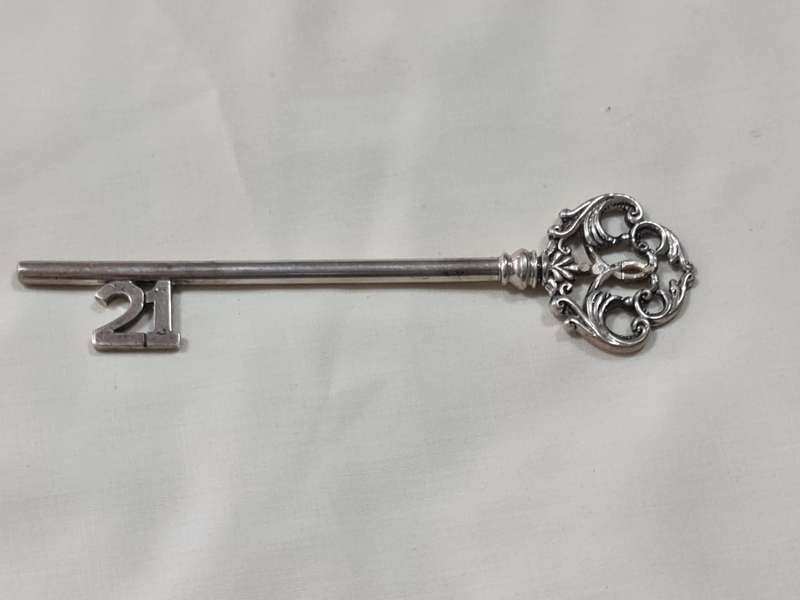 Silver 21 Birthday key