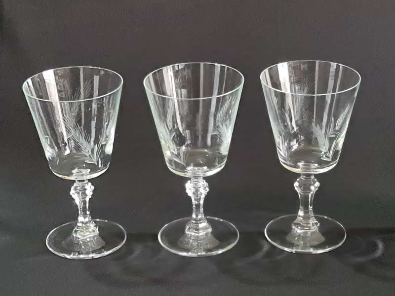 Three wine glasses with wheat pattern