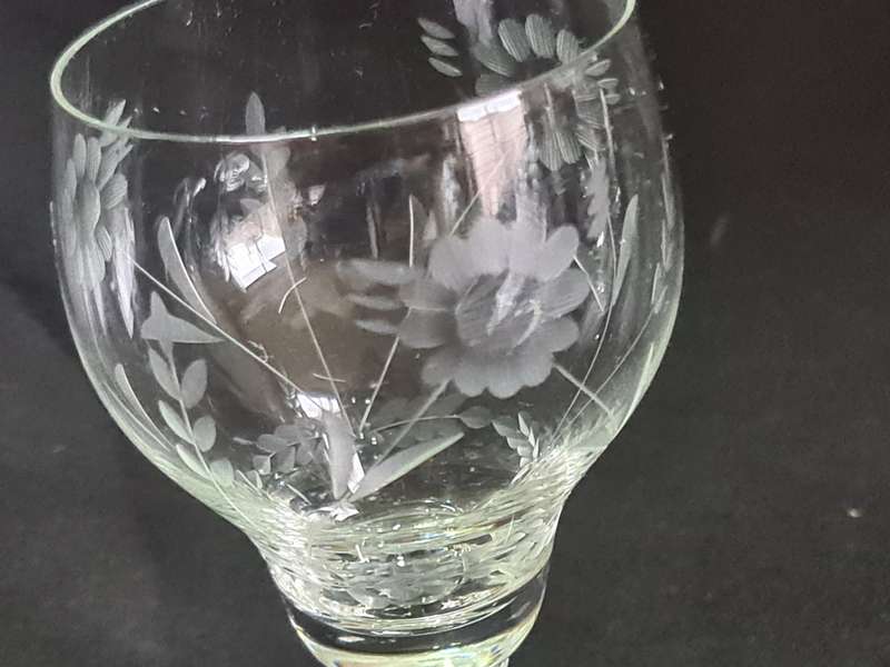 Vintage x5 Mixed glasses