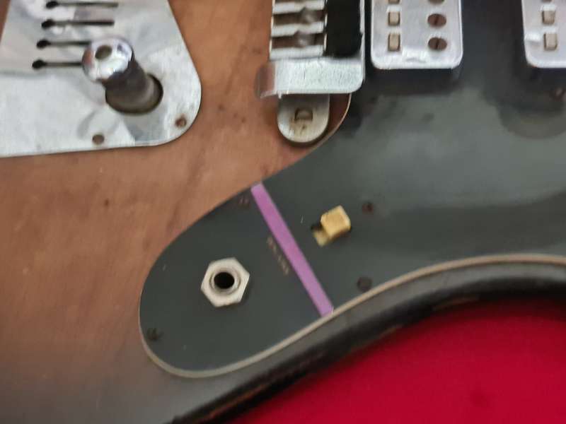 Hofner Guiatar in original box