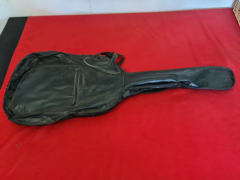 Gallo red Guitar