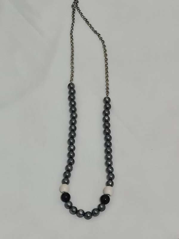 Black Beaded Necklace.