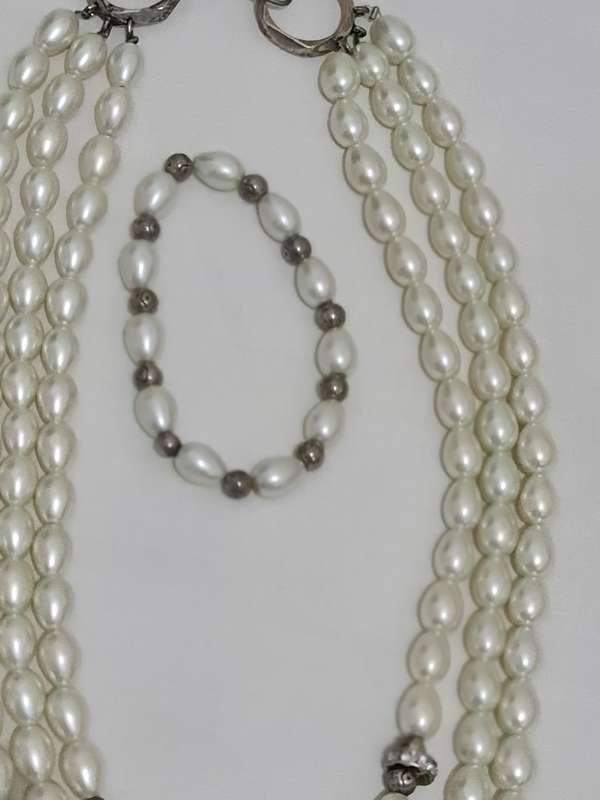 Three tier faux pearl Necklace with bracelet