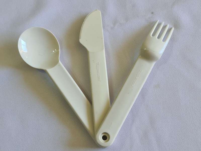 Tupperware, Knifes, Fork, Spoon. X2 Sets