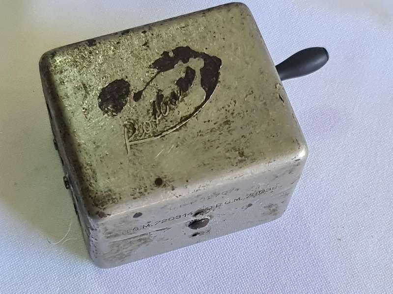 German Rollfix Safety Razor Blade Sharpener