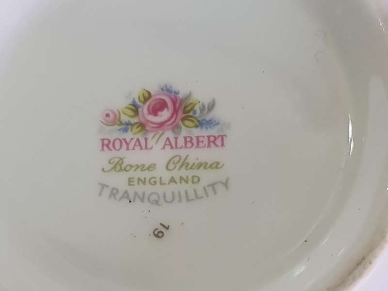 Royal Albert Tranquility Sugar bowl