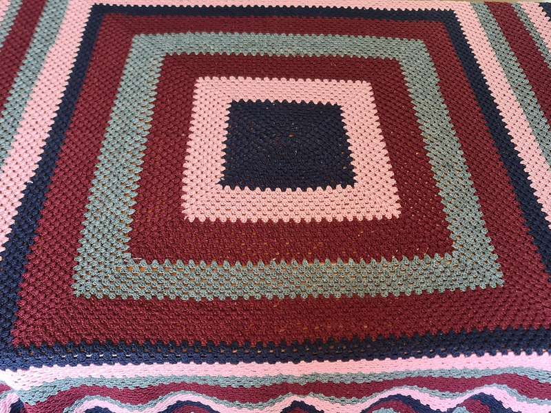 Vintage Crochet knee blanket