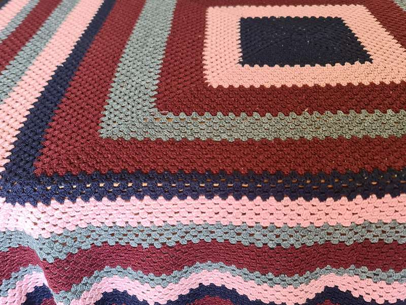 Vintage Crochet knee blanket