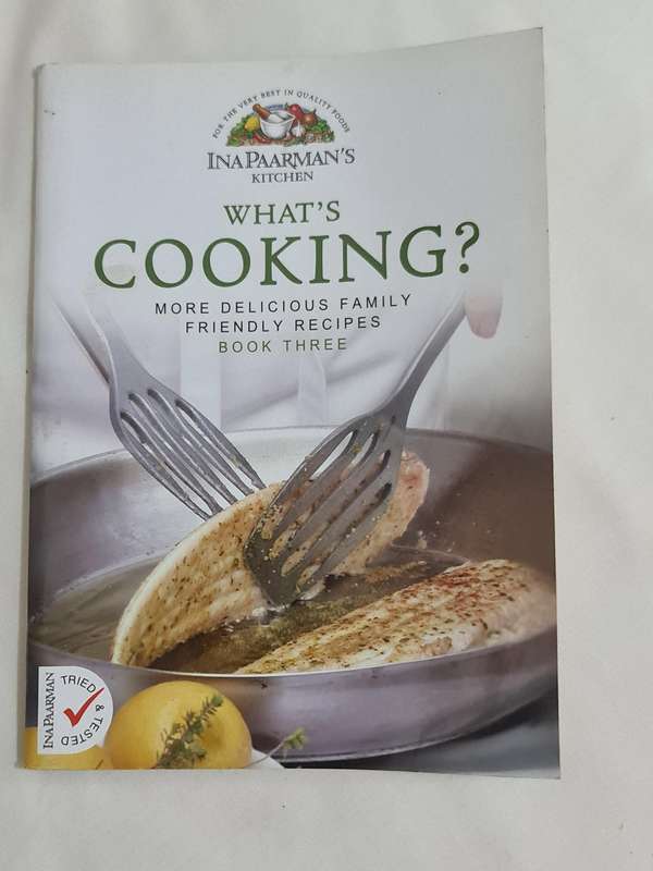 Ina Paarman's, What's Cooking recipe book.recipe book