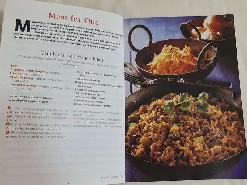 Weight Watchers: Suppers & Snacks by Roz Denny