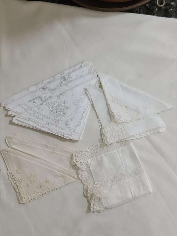 x9 Handkerchiefs. Never been used