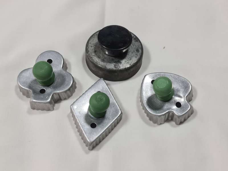 X3 Vintage cookie cutters and a donut cutter
