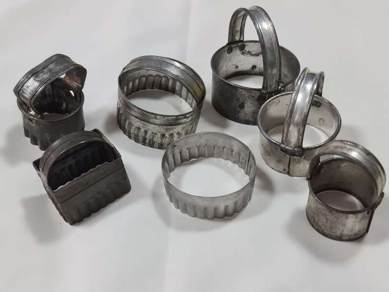 X7 Cookie cutters