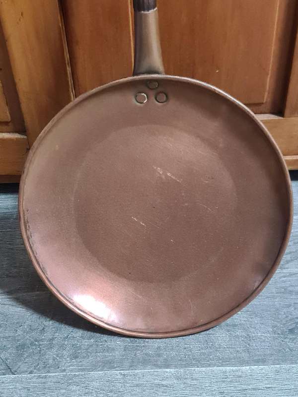 Large flat copper pan