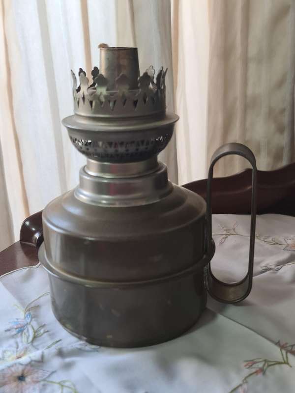 Brass oil/Parafine lamp