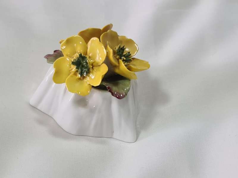 Adderley Buttercup Bouquet
