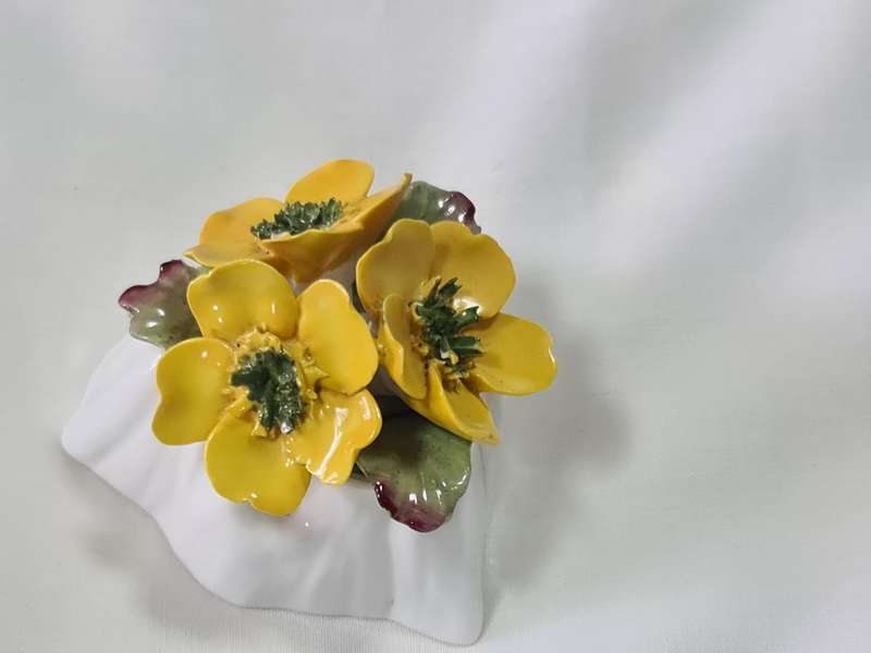 Adderley Buttercup Bouquet