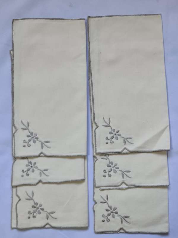 X6 Vintage Serviettes  Size 260x260mm