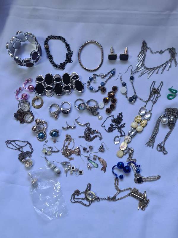 Mixed jewelry