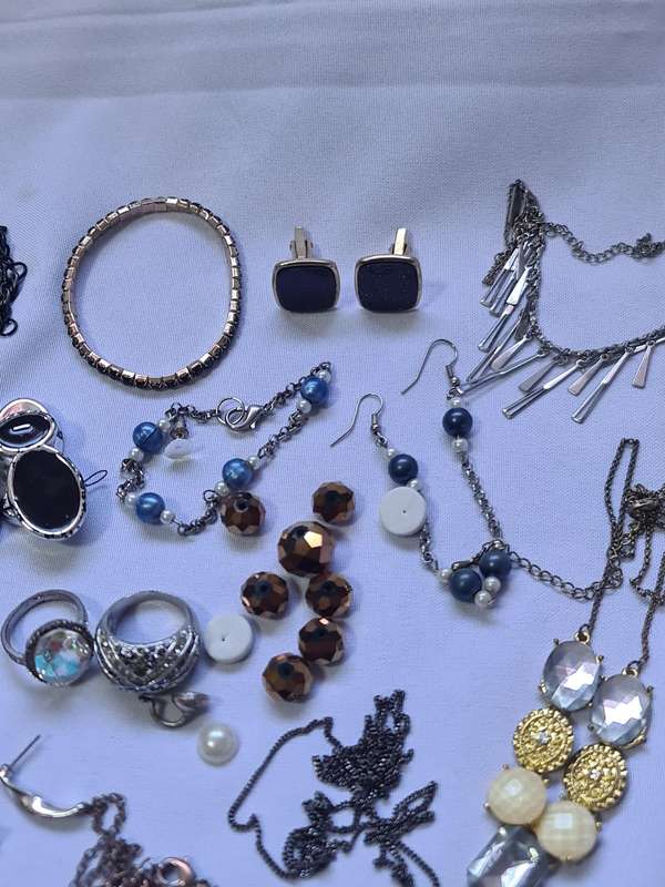 Mixed jewelry