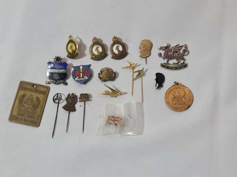 Mixed Badges