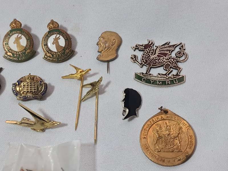 Mixed Badges