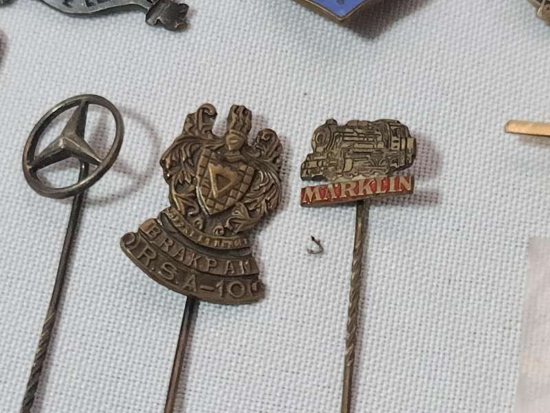 Mixed Badges