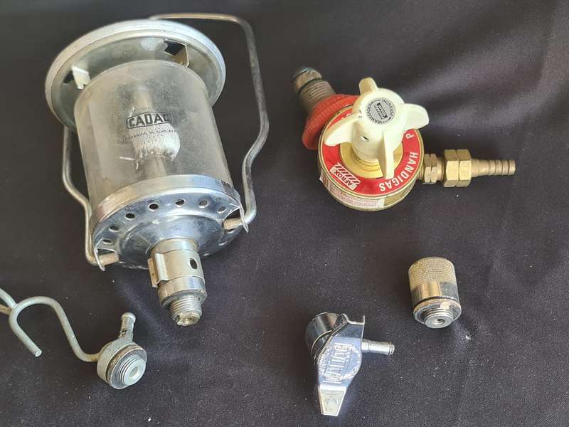 Cadac Gas Lamp and vintage Afrox regulator, etc.