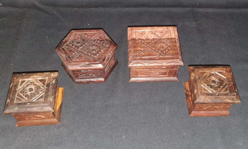 X4 Small Wooden trinket boxes