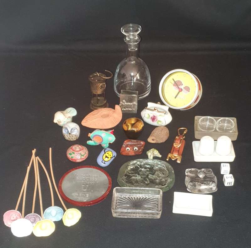 Mixed vintage ornaments