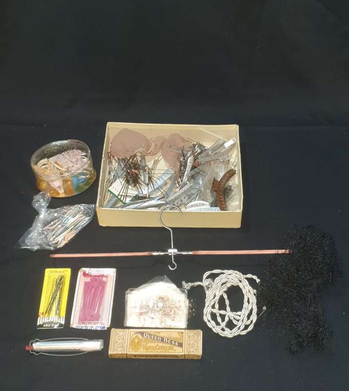 Vintage hair dressing items
