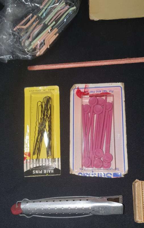 Vintage hair dressing items