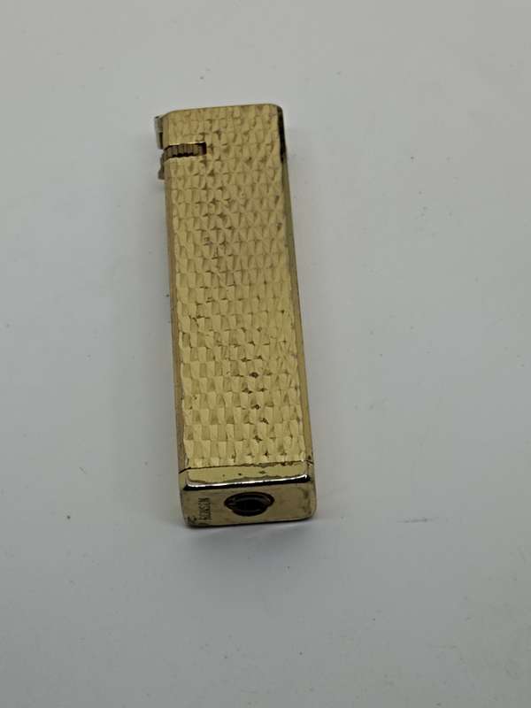 Vintage gold tone Ronson lighter