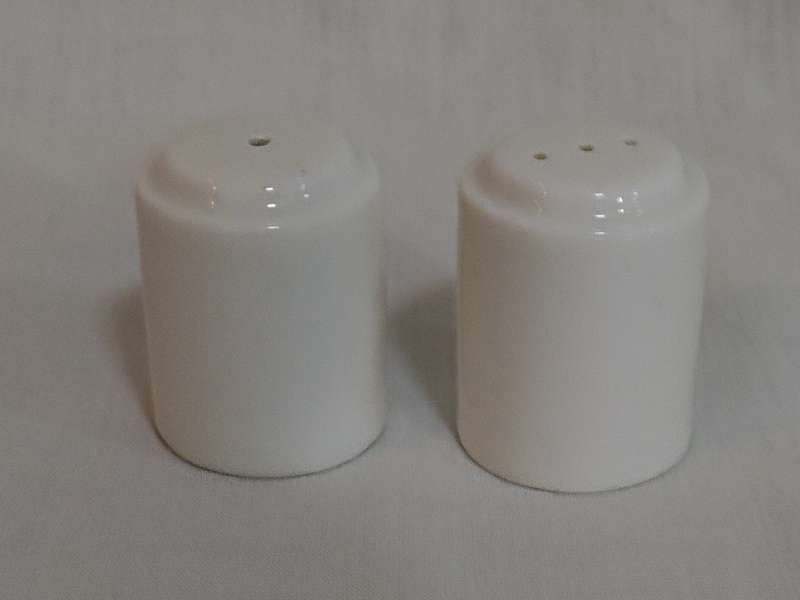 SAL Vintage Salt and Pepper set