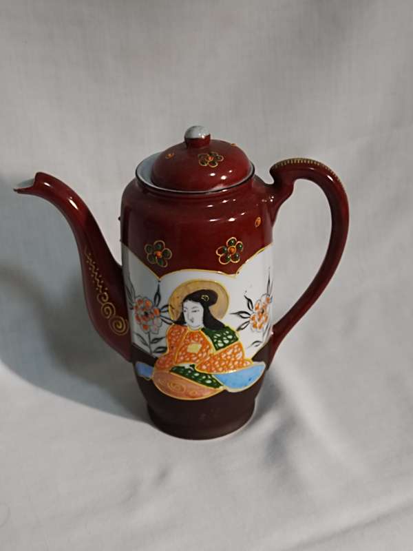 Vintage Satsuma Kettle