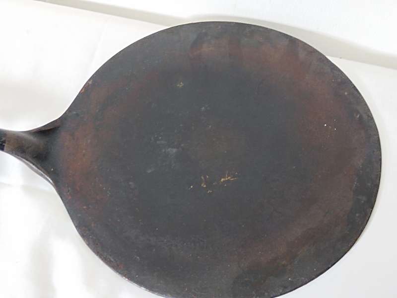 Lumenite Cast iron griddle